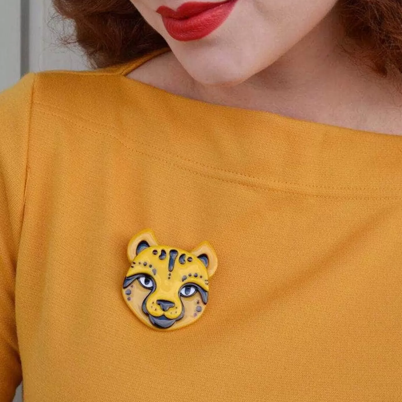Erstwilder Cheetara'S Chum Brooch* Brooches