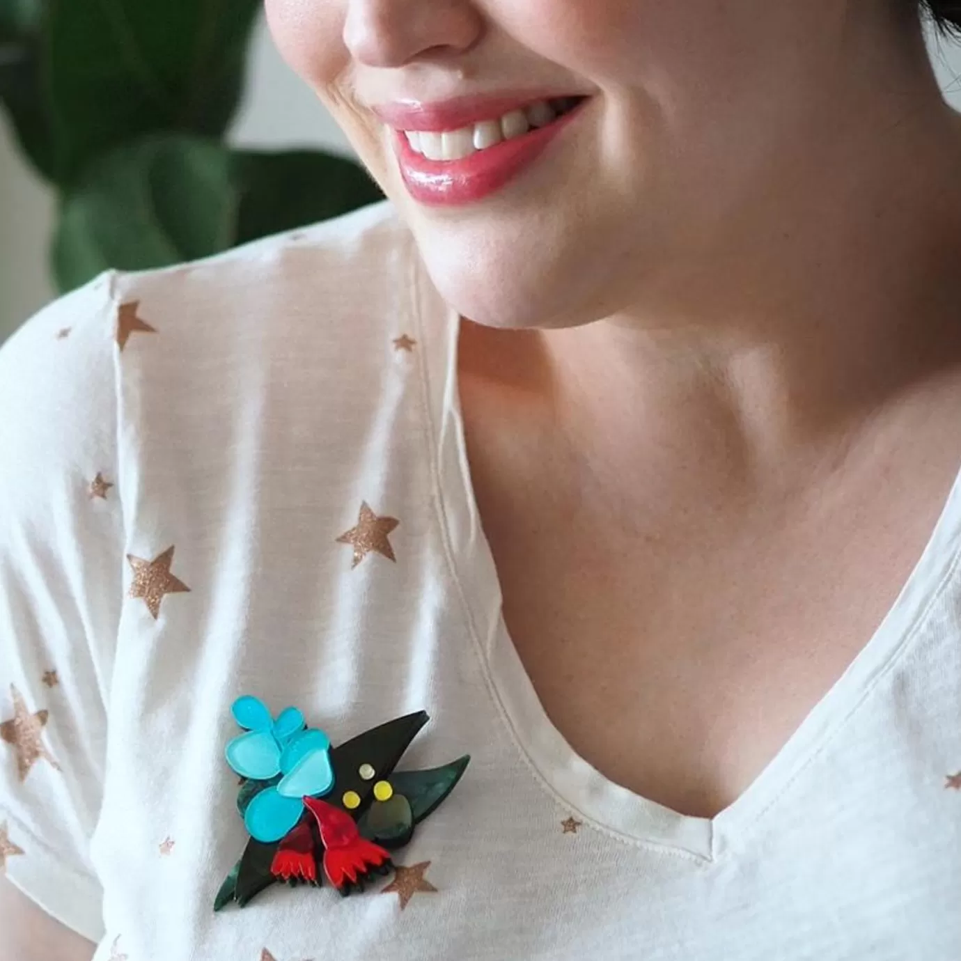 Erstwilder Christmas Holly-Days Brooch* Brooches