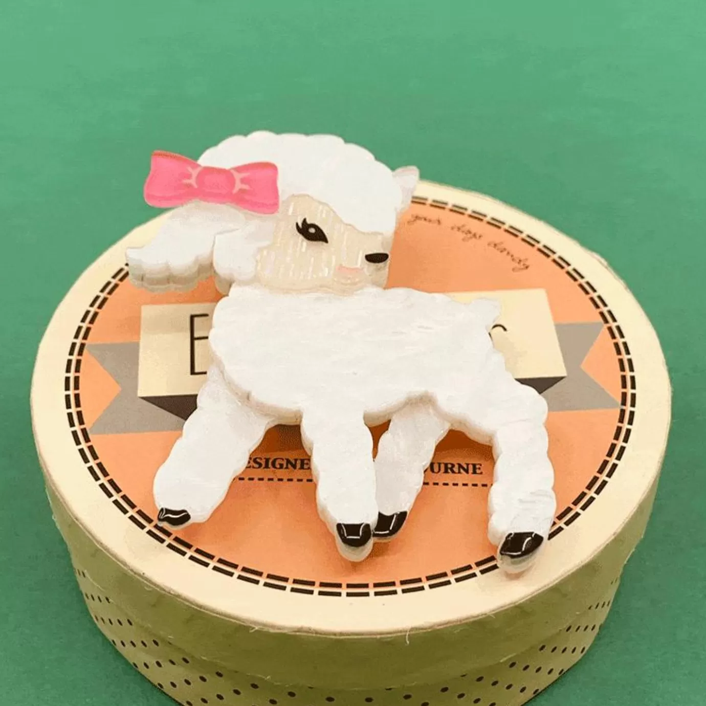 Erstwilder Dolly The Dainty Brooch* Brooches