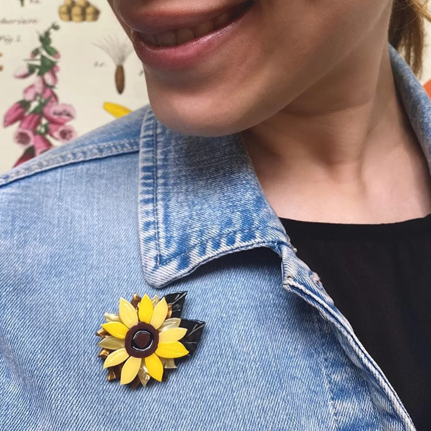 Erstwilder Follow The Sun Mini Brooch* Brooches