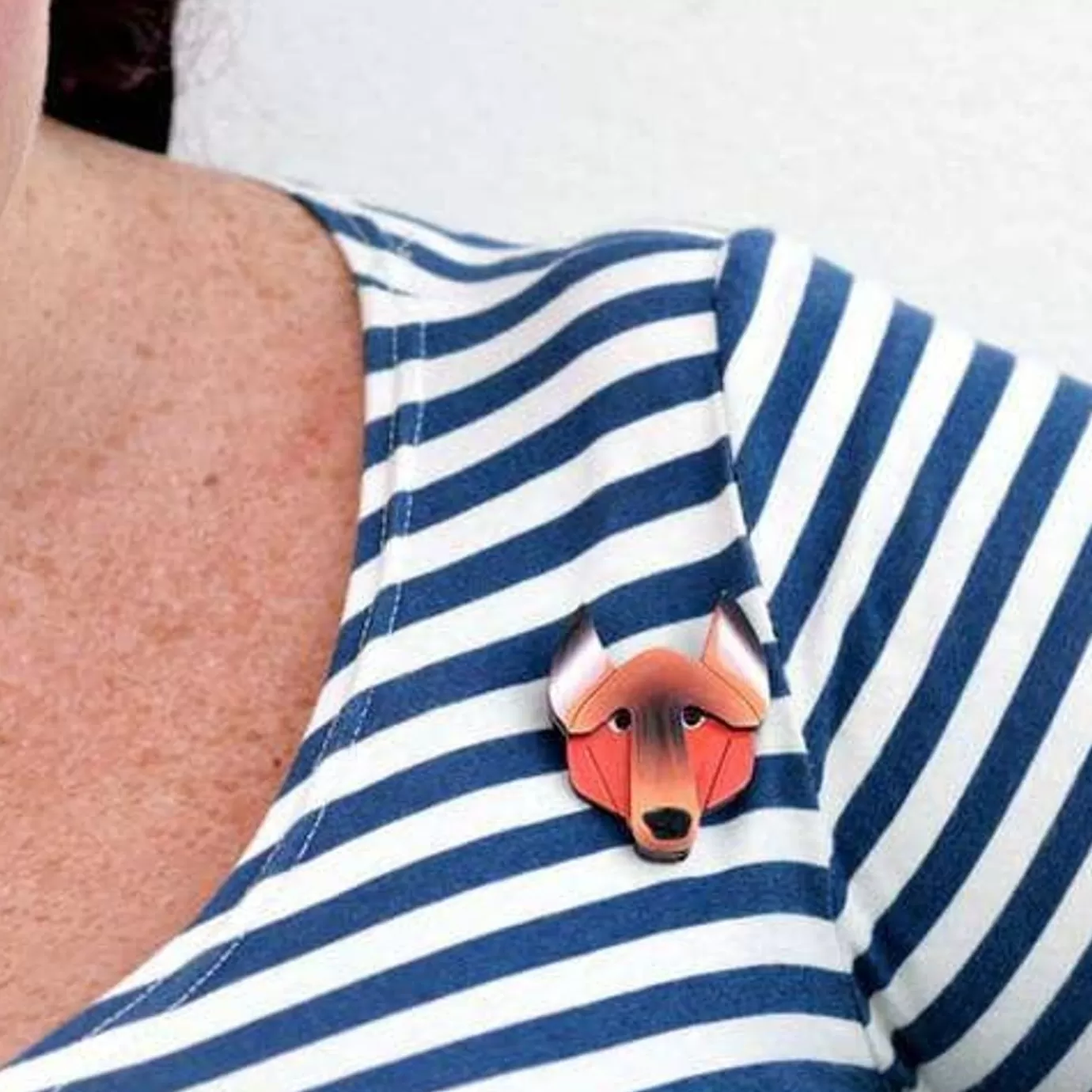 Erstwilder Gillian German Shepherd Brooch* Brooches