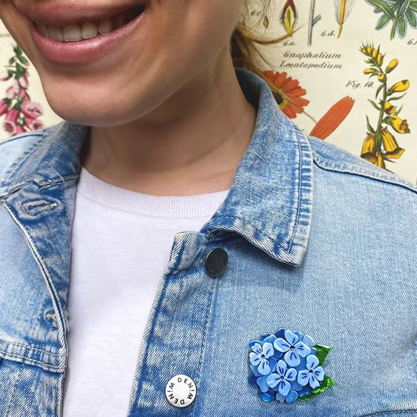 Erstwilder Heartfelt Hydrangea Mini Brooch* Brooches