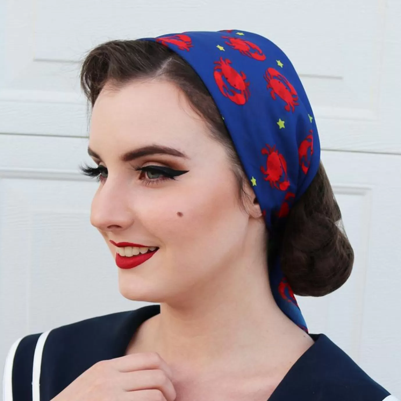 Erstwilder Huggable Decapod Head Scarf* Scarves