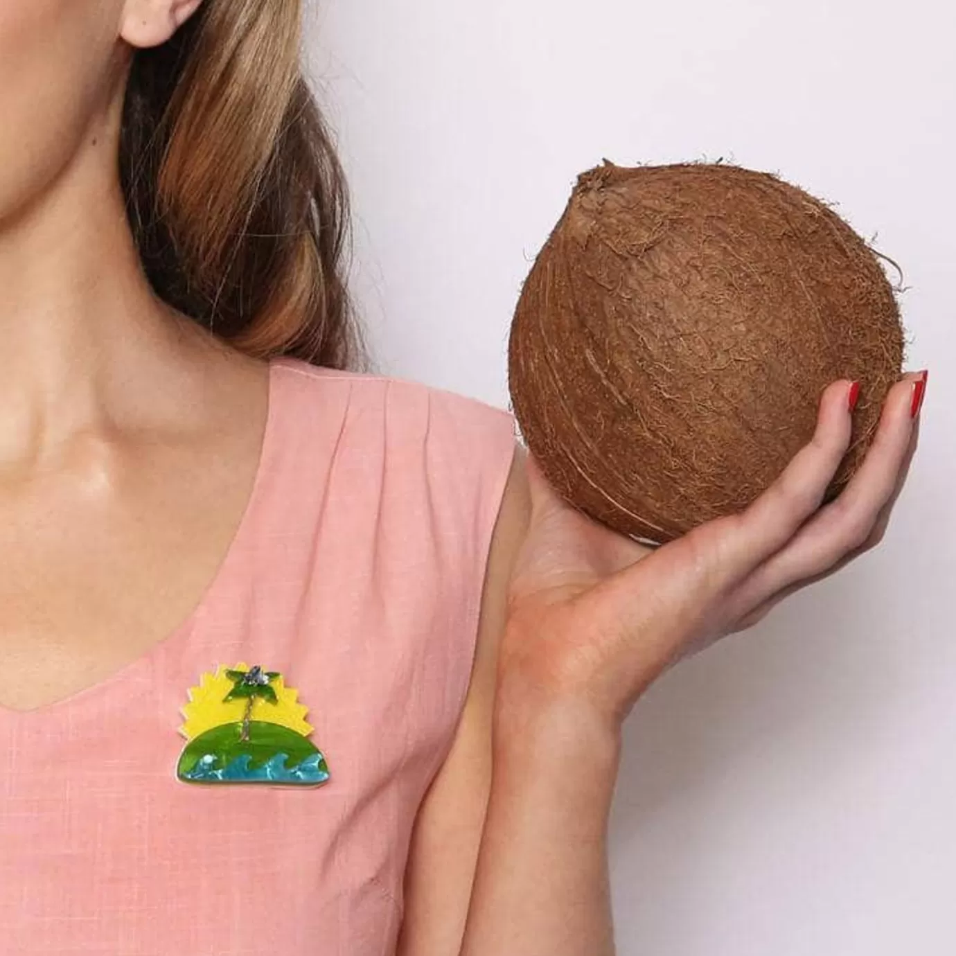 Erstwilder Island In The Sun Brooch* Brooches