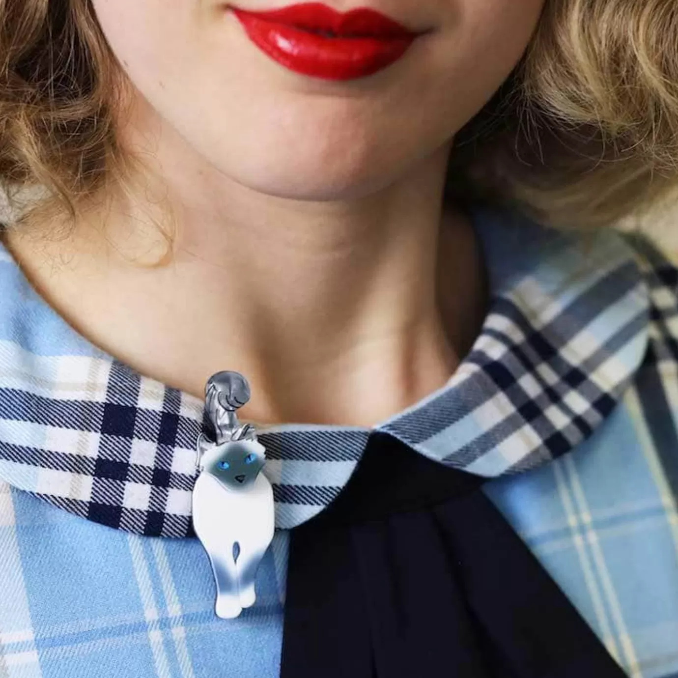 Erstwilder Lena The Blue Eyed Birman Cat Brooch* Brooches