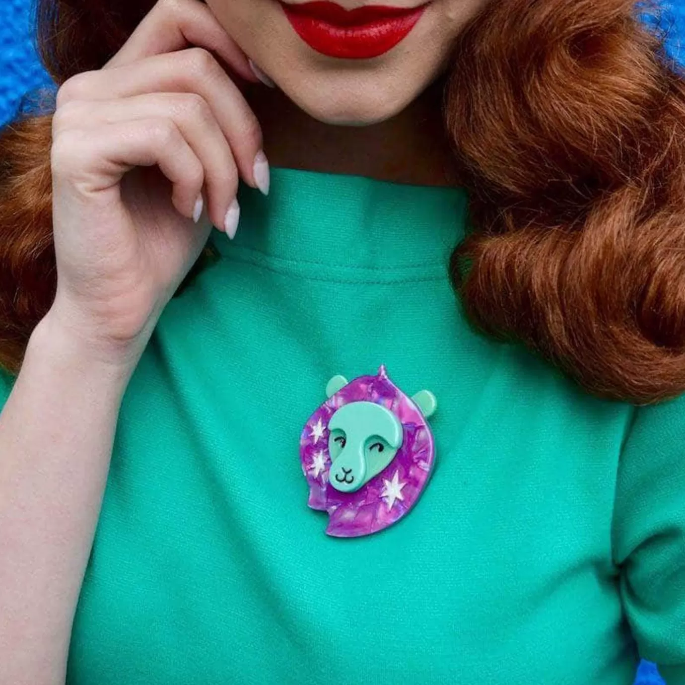 Erstwilder Leo The Leader Brooch* Brooches