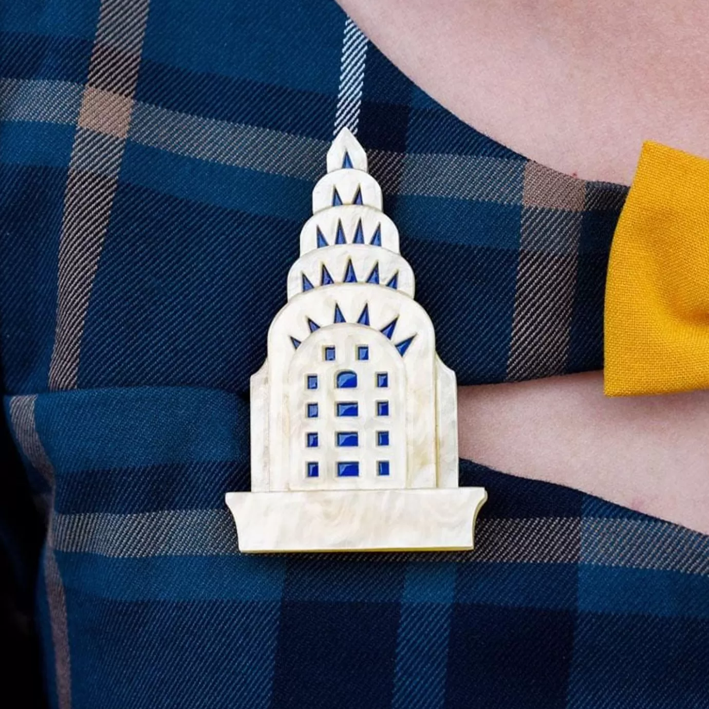 Erstwilder Manhattan Monument Brooch* Brooches