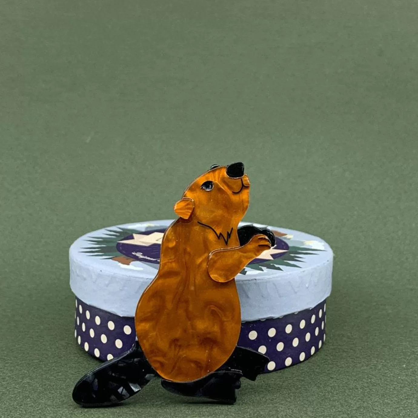 Erstwilder Mr. Beaver'S Bark Brooch* Brooches