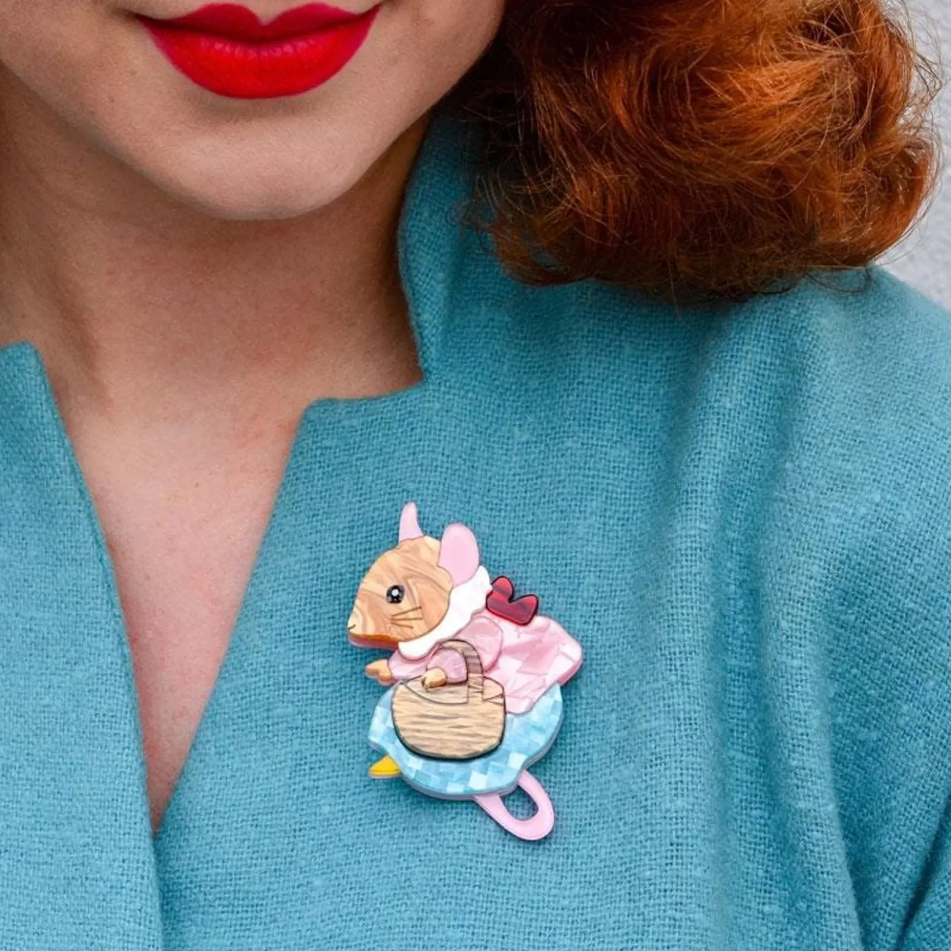 Erstwilder Mrs. Tittlemouse Brooch* Brooches