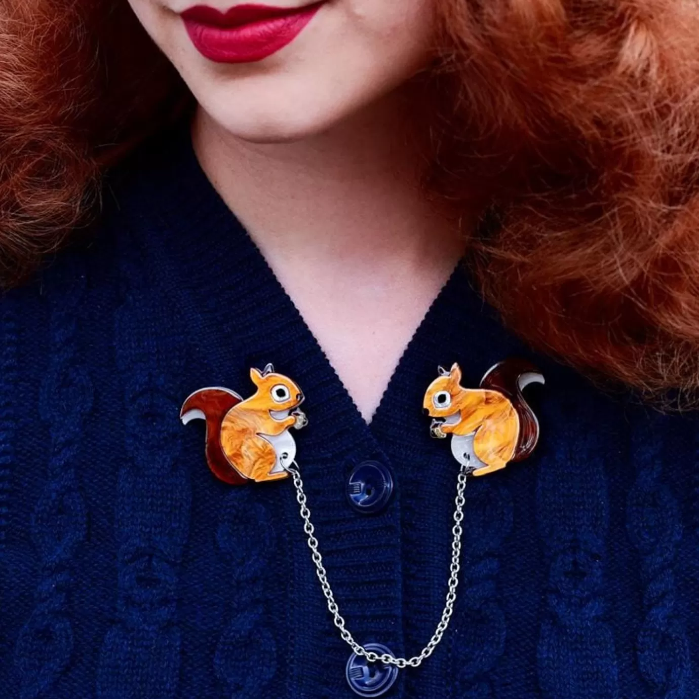 Erstwilder Not Quite A Scurry Cardigan Clips* Brooches