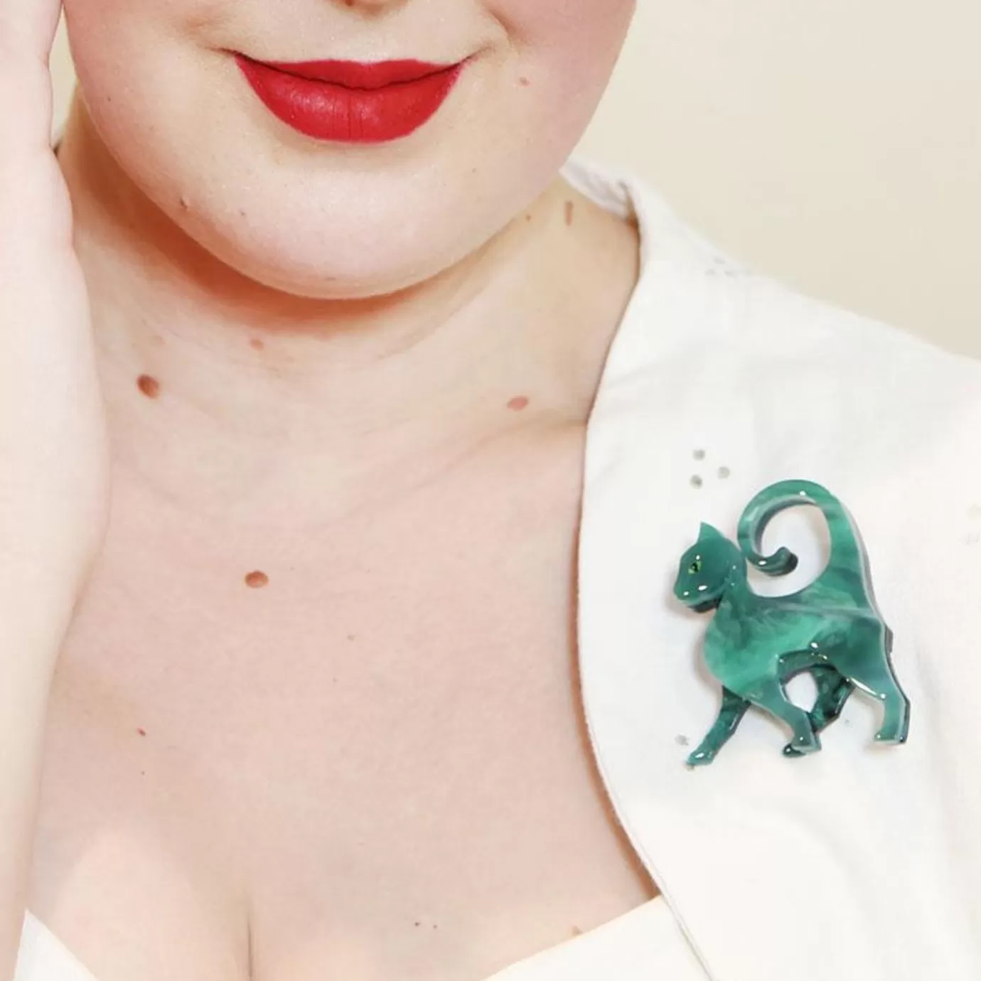 Erstwilder On The Prowl Cat Brooch* Brooches