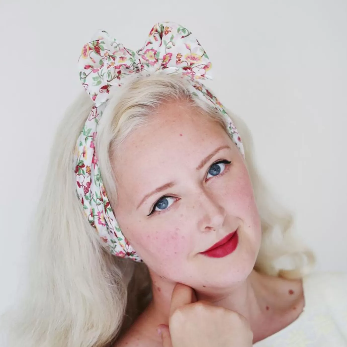 Erstwilder Snoopy & Woodstock Head Scarf* Scarves